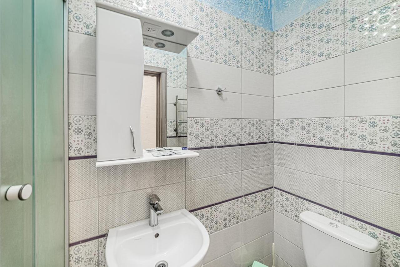 Apartment Near Deribasovskaya أوديسا المظهر الخارجي الصورة
